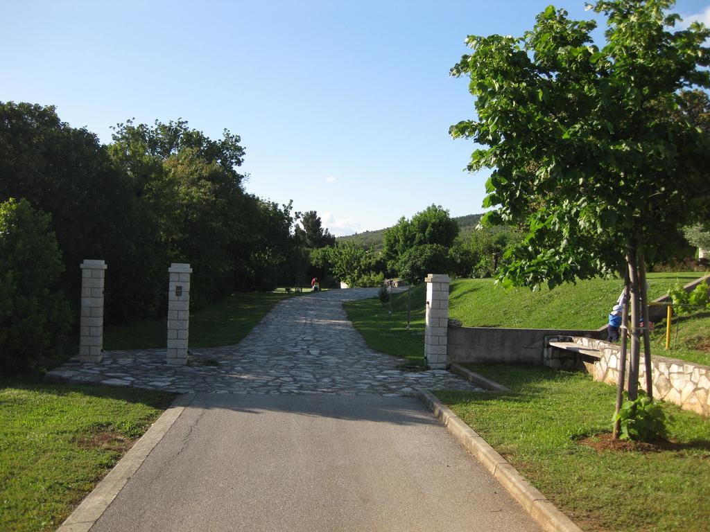 Apartment Belvedere Koromacno Exterior photo
